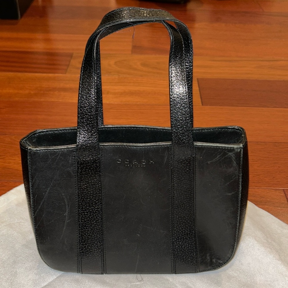 COACH HANDBAG